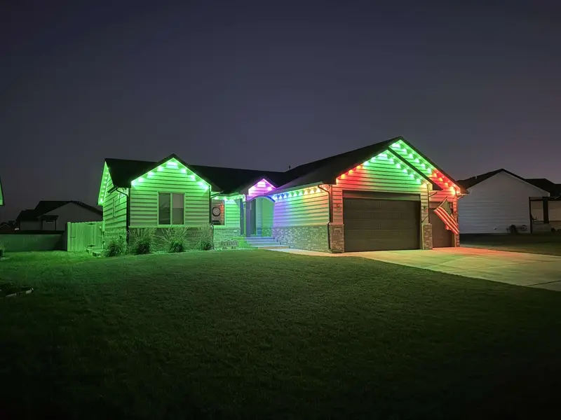 Green and red Christmas lights